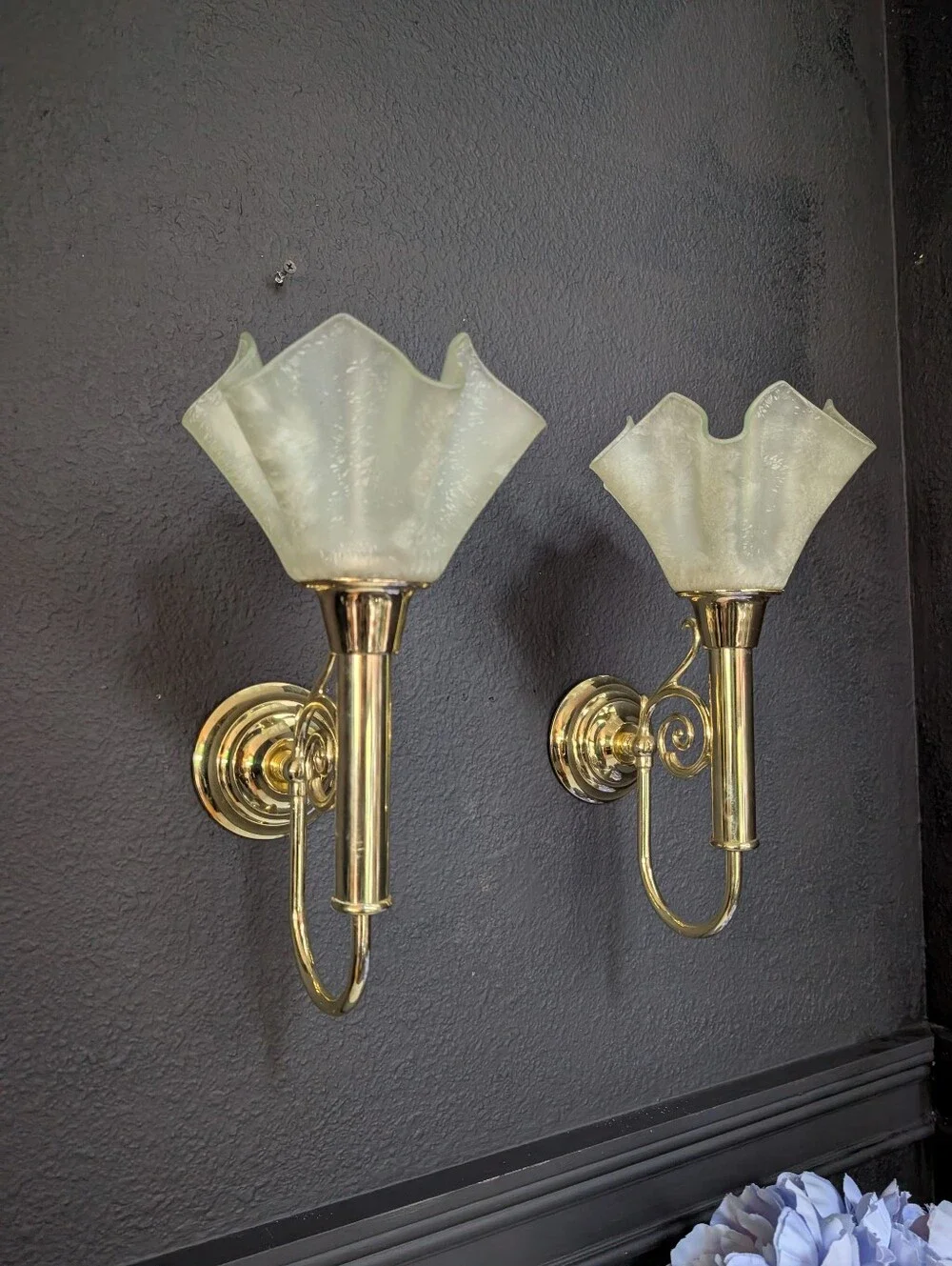 Vintage Polished Gold PartyLite Venetian Glass Votive style Wall Candle Holder